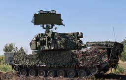 Спасет от шрапнели и осколков: ВС России защитили ЗРК «Тор-М2» специальной резиной