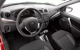 AvtoVAZ started giving away cars to the military for free