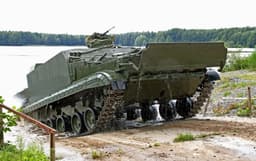 Новейший российский плавающий бронетранспортёр БТ-3Ф вышел на этап госиспытаний