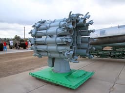 Смертельный «Смерч» на позициях врага: ВС России превратили морской бомбомет РБУ-6000 в наземное оружие