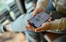 В России замедлили работу WhatsApp