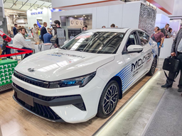 Экономичный битопливный «Москвич 6» презентовали в России