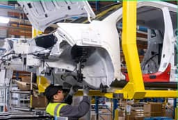 Moskvich Plant Temporarily Suspends Car Production