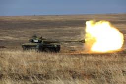 Мощный «Владимир». Т-90 — основной танк российской армии