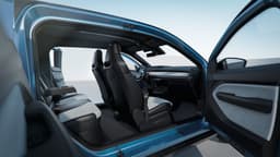 В тёмном и светлом: представлена окончательная версия интерьера российского электромобиля «Атом»