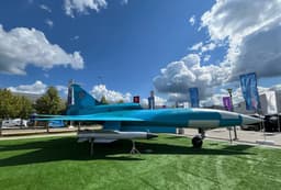 Носитель «умных» ракет и авиабомб КАБ: кадры уникального передового российского БПЛА «Гром»