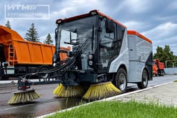 Works All Day Without Refueling: Production of UKM-2000 Cleaning Machine Begins in Russia