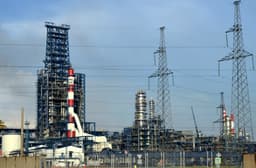 На Омском нефтеперерабатывающем заводе произошел пожар