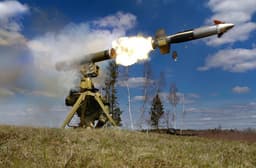 Российские военные установили рекорд по дальности поражения из ПТРК «Корнет» 