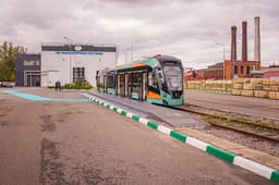 В России презентовали пилотный вагон для трамвайной линии «Славянка»