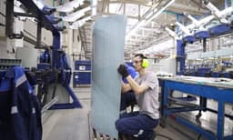 Defence news: Россия пытается оживить вялое производство истребителей Су-57