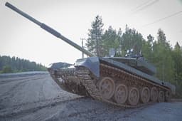 Our tanks are not afraid of mud: a batch of the latest T-90M "Proryv" tanks sent to the Armed Forces
