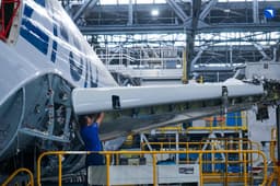 Российский авиалайнер МС-21 может получить усечённую версию – Мантуров