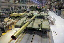 Rostec Launched New Workshop for Repairing Tanks from the Front: Line Opened in Lipetsk