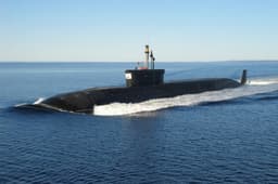 Носитель 16 межконтинентальных ракет «Булава» атомная подлодка «Генералиссимус Суворов» вернулась на Камчатку