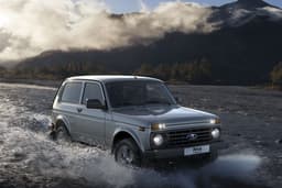 Жёсткие санкции: продававшего «бракованную» Lada Niva дилера накажут