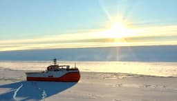 Российские беспилотники в Арктике: начала работу экспедиция «Северный полюс-42»