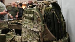 В компании «БронеЁж» создали бронежилет для женщин