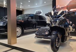 Aurus Merlon electric motorcycle gets a winter configuration with an additional battery