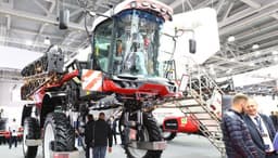 Ростсельмаш представил новый опрыскиватель RSM SPS-3800 SENTINEL 