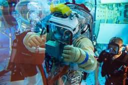 Тестируется новая страховка для российских космонавтов за бортом МКС