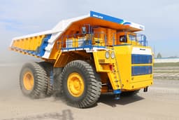 Кооперация по-братски: Коломенский завод отправил в Белоруссию двигатели для самосвалов БЕЛАЗ-75304