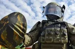 Новейший плавучий бронежилет «Бор-М» разработали в России: пули не пробьют