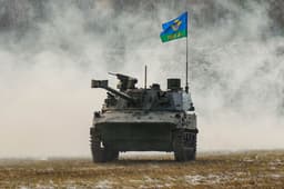 Брат «Краснополя» и «Грани»: новая российская самоходка 2С42 «Лотос» получила особый снаряд