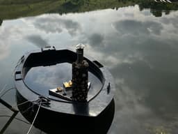 Плывёт-поёт: российская лодка-фурако покоряет Сеть