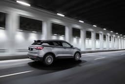 В России в очередной раз резко подорожали кроссоверы Belgee