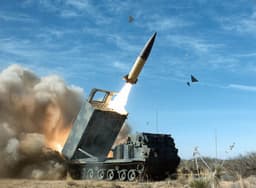 В США испугались осознания Россией и Китаем одной особенности ракет ATACMS