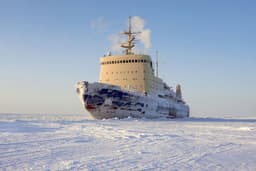 Icebreaker "Admiral Makarov" caught fire in the port of St. Petersburg: all details