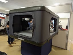 Автопалатки Roofer для туристов и Арктики представили в столичном Экспоцентре