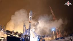 Появились уникальные кадры пуска ракеты-носителя «Союз — 2.1б» с космодрома Плесецк с военным спутником