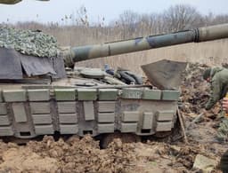 Expert Pointed Out a Serious Error in the Placement of "Kontakt-1" Protection Blocks on T-80BV Tanks: They Will Not Protect Against Cumulative Projectiles
