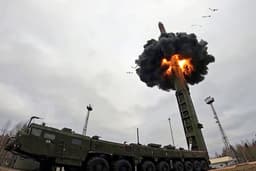 Стратегические ядерные силы России полностью перевооружили на современные подвижные грунтовые ракетные комплексы