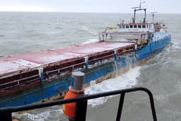 Russian President: 4,000 people are eliminating the consequences of the Volgoneft tanker accident