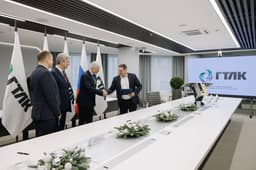 ГТЛК и «Спутникс» подписали договор о поставке трёх космических аппаратов