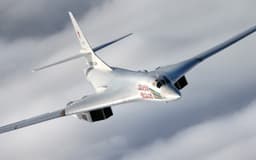 Стратегическая авиация ВКС России получила модернизированные самолеты: компонент ядерных сил