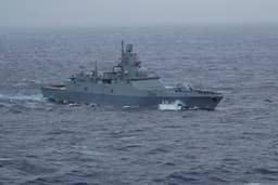 Носитель «Калибров» и «Цирконов» фрегат «Адмирал Горшков» прошёл между Великобританией и Францией