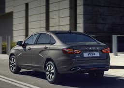 Обновленная LADA Vesta: 1,6-литровый двигатель и «автомат» теперь в базовой комплектации