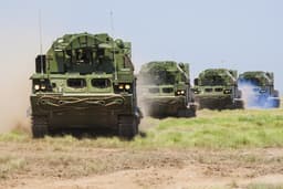 Мотострелки ЦВО в Оренбуржье получили новейшие ЗРК «Тор-М2»: надежный небесный щит