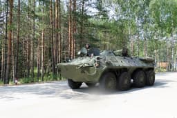 Названы лучшие российские военные наземные транспортировщики