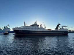 Рыболовные траулеры «Капитан Ипатов» и «Александр Бузаков» заложили на «Адмиралтейских верфях»