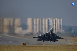 Обошёл F-35 и J-20 по скорости: российский истребитель Су-57 взмыл в небо за 12 секунд