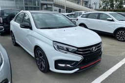 АвтоВАЗ сделал огромные скидки на некоторые модели Lada: выгода до 350 тысяч рублей