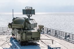 Перешёл с суши на море: «Алмаз-Антей» раскрыл идею использования ЗРК «Тор» на военных судах