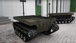 New Molot tracked combat robots with long-range radio communication developed in Russia