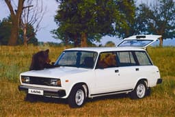 As if fresh from the assembly line: a unique VAZ-2104 is being sold in perfect condition