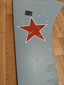 Разведчик СКАТ 350 М получил десятки осколочных пробитий, но сумел приземлиться: невероятная живучесть